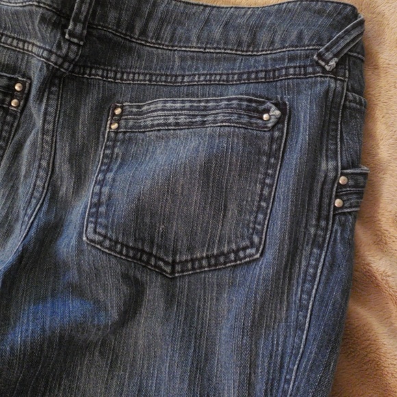 Jeans - Picture 3 of 3